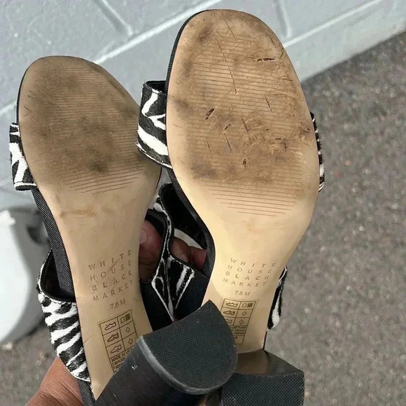 White House Black Market women’s zebra print sandal size 7 - Picture 2 of 5